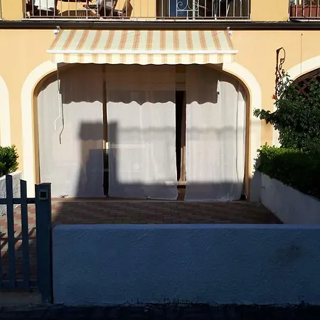 Pizzo Beach Club 49g